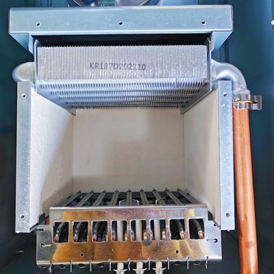 Komponen Atas Gas Wall Hung Boiler Electric Wall Hung Boiler Penukar Panas Tembaga